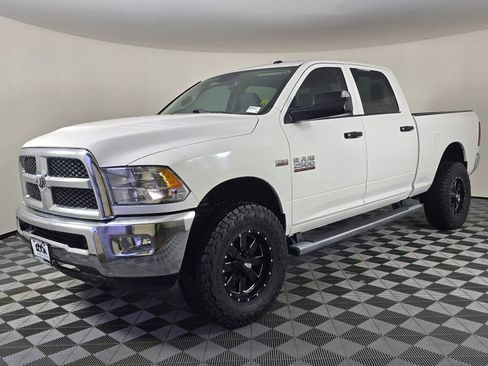 Used 2015 RAM 2500 ST w/ SXT Appearance Group image 7
