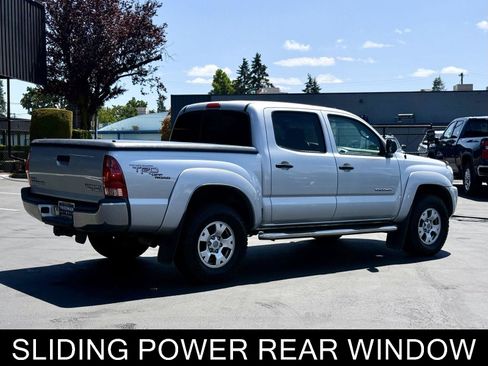 Used 2008 Toyota Tacoma PreRunner RWD image 9