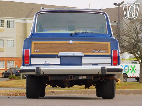 Used 1989 Jeep Grand Wagoneer AWD/4WD image 38