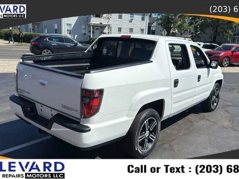 Used 2014 Honda Ridgeline Sport image 7