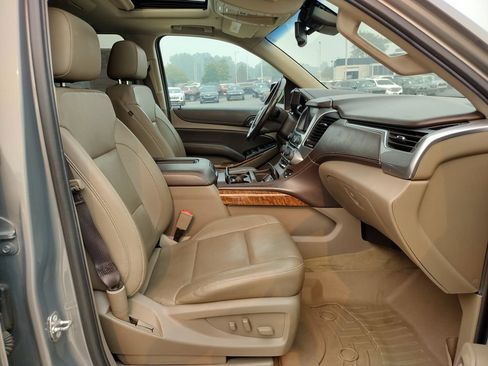 Used 2018 Chevrolet Tahoe Premier AWD/4WD image 15