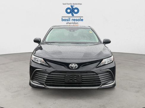 Used 2023 Toyota Camry LE FWD image 6