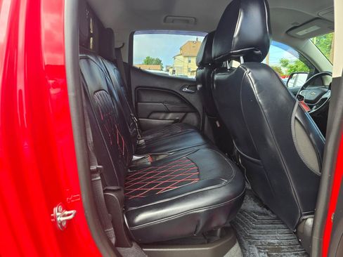 Used 2019 Chevrolet Colorado LT w/ LT Convenience Package AWD/4WD image 15