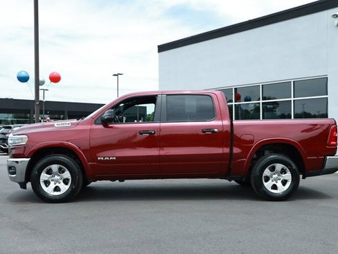Certified 2025 RAM 1500 Big Horn AWD/4WD image 10