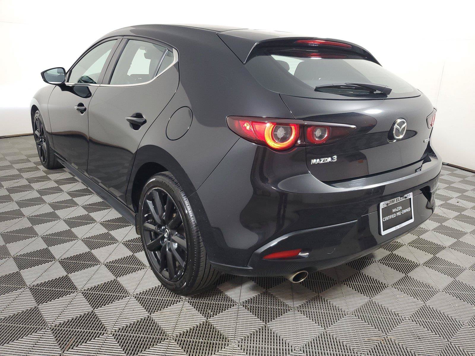 Used 2024 MAZDA MAZDA3 s FWD image 6