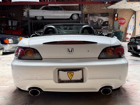 Used 2004 Honda S2000 image 13