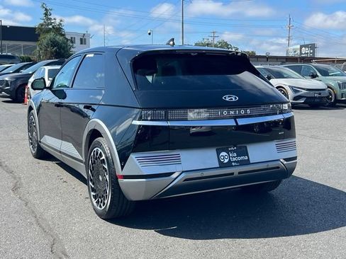 Used 2023 Hyundai Ioniq 5 Limited w/ Cargo Package AWD/4WD image 9