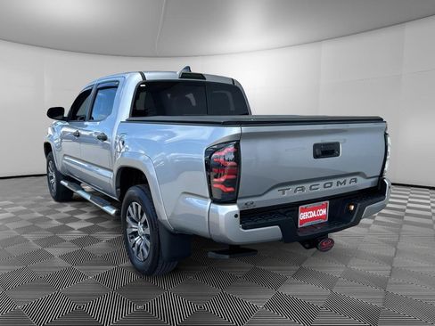 Used 2021 Toyota Tacoma Limited AWD/4WD image 6