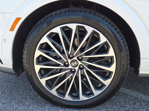 Used 2026 Hyundai Palisade Calligraphy AWD/4WD image 9