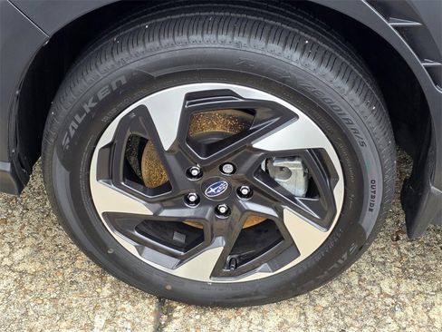 Certified 2025 Subaru Crosstrek 2.5i Limited w/ Popular Package #3A image 35