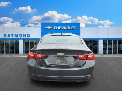 Certified 2018 Chevrolet Malibu LT w/ LPO, Convenience Package 2 FWD image 4