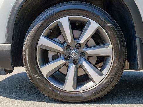 Used 2025 Honda Pilot Elite image 15