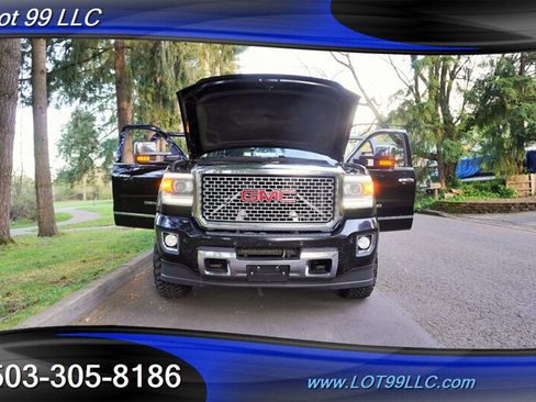 Used 2016 GMC Sierra 3500 Denali w/ Duramax Plus Package AWD/4WD image 31