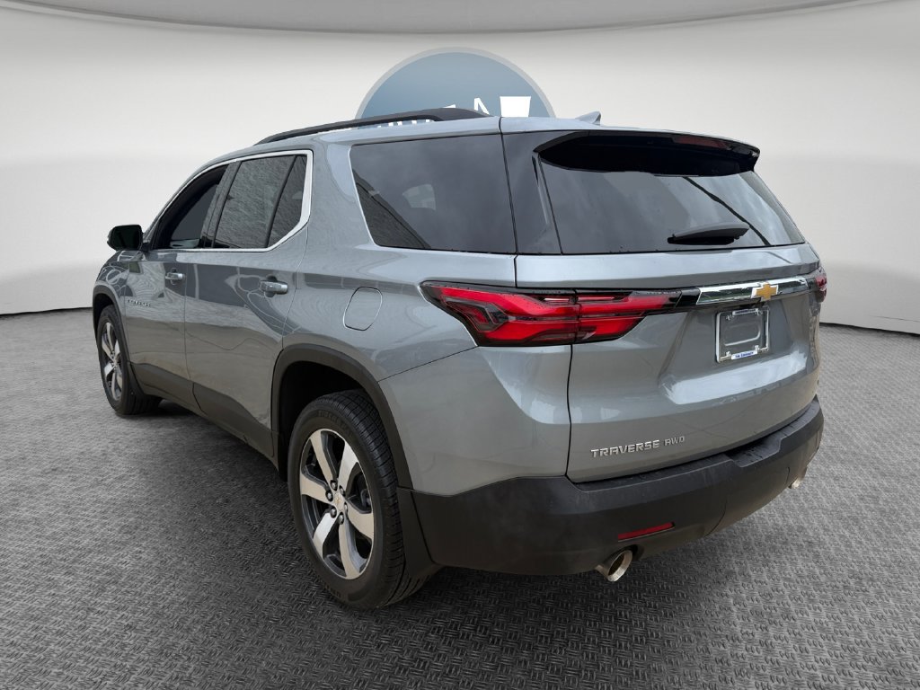 Certified 2023 Chevrolet Traverse LT w/ LT Premium Package AWD/4WD image 6