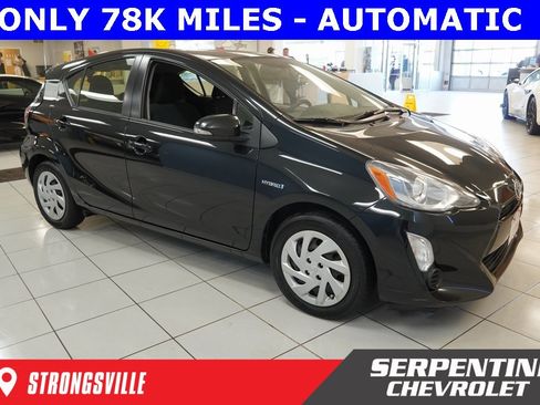 Used 2015 Toyota Prius C Two image 13