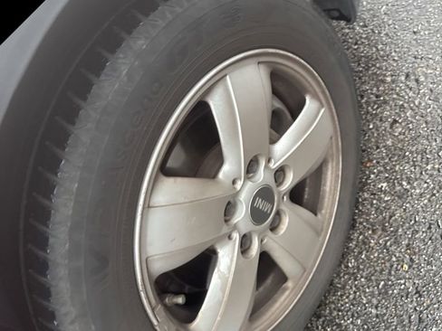 Used 2016 MINI Cooper 2-Door Hardtop image 18