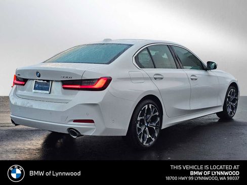 New 2026 BMW 330i xDrive Sedan w/ Convenience Package AWD/4WD image 3