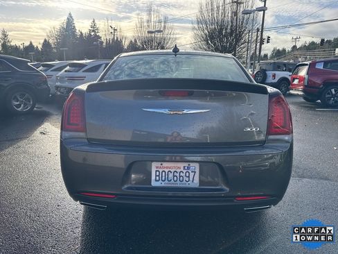 Used 2019 Chrysler 300 S w/ S Model Appearance Package image 6