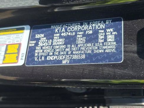 Used 2025 Kia Sportage LX FWD image 9
