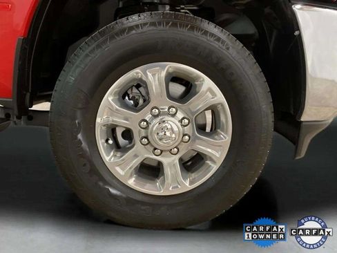 Used 2024 RAM 2500 Big Horn w/ Bed Utility Group image 26