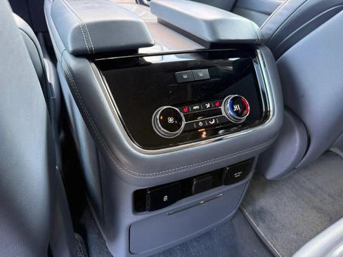 Used 2019 Lincoln Navigator Black Label AWD/4WD image 22
