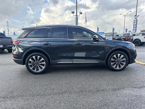 Used 2022 Lincoln Corsair Reserve w/ Equipment Group 201A image 4