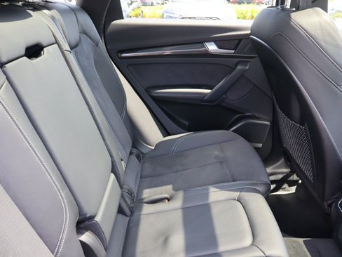 Used 2022 Audi SQ5 Premium Plus w/ Premium Plus Package AWD/4WD image 14
