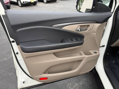 Used 2016 Honda Pilot EX-L image 11