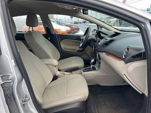 Used 2016 Ford Fiesta SE image 26