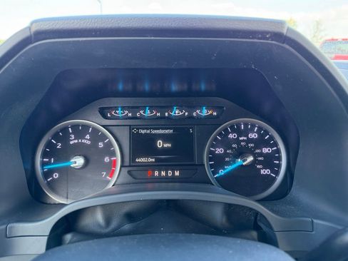 Used 2022 Ford F350 XLT w/ XLT Premium Package AWD/4WD image 12