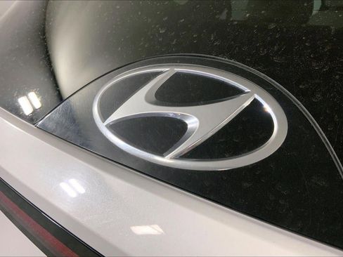 Used 2024 Hyundai Tucson Limited AWD/4WD image 8