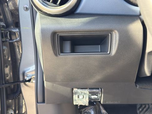 New 2025 Nissan Versa SV w/ Trunk Package image 21