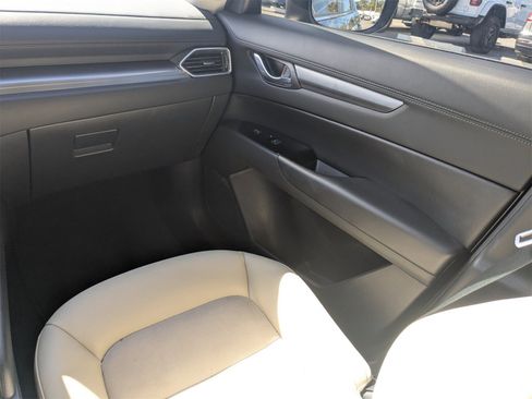 Used 2021 MAZDA CX-5 Touring image 17
