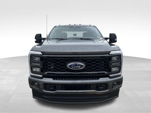 New 2026 Ford F250 XL w/ STX Appearance Package AWD/4WD image 2