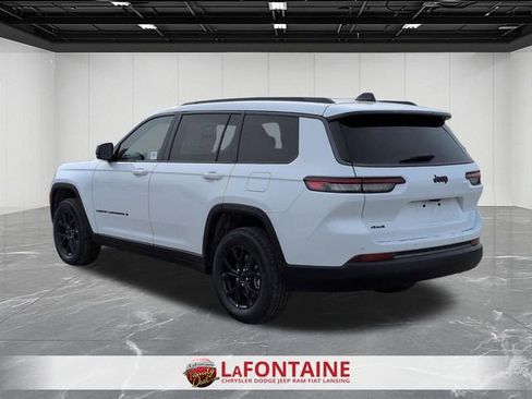 New 2026 Jeep Grand Cherokee L 4WD image 3
