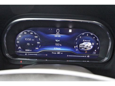 Used 2022 Chevrolet Tahoe Z71 w/ Z71 Off-Road Package image 20