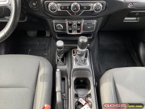 Used 2020 Jeep Gladiator Sport w/ Quick Order Package 24S AWD/4WD image 13