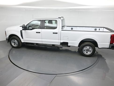 New 2026 Ford F350 XL w/ XL Chrome Package image 40