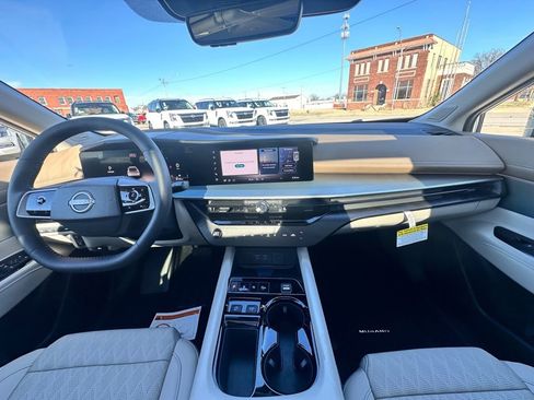 New 2026 Nissan Murano Platinum w/ Cargo Package AWD/4WD image 34