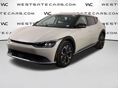 Used 2024 Kia EV6 Light RWD image 1