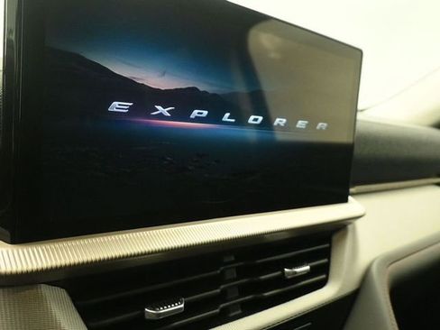 New 2026 Ford Explorer Active image 16