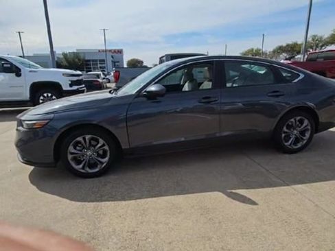 Used 2024 Honda Accord EX image 4