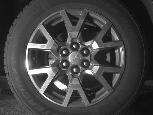 Used 2020 GMC Acadia SLE w/ Driver Convenience Package FWD image 21
