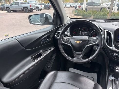 Used 2020 Chevrolet Equinox Premier AWD/4WD image 19
