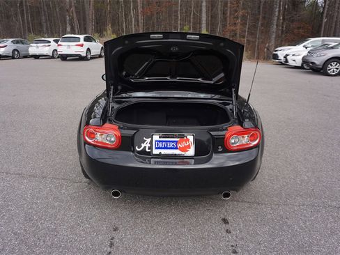 Used 2010 MAZDA MX-5 Miata Touring image 10