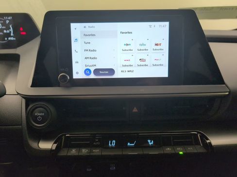 Used 2023 Toyota Prius LE image 27