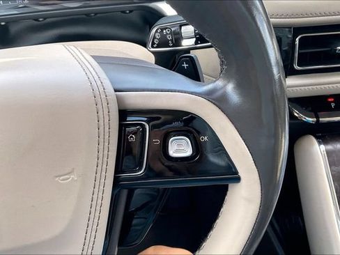 Used 2020 Lincoln Aviator Reserve w/ Elements Package Plus AWD/4WD image 16