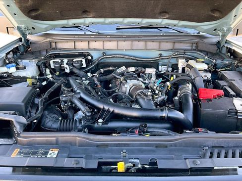 Used 2022 Ford Bronco Wildtrak image 32