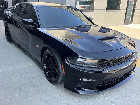 Used 2020 Dodge Charger Scat Pack w/ Plus Group image 7