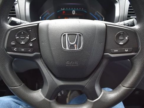 Used 2019 Honda Odyssey EX image 21